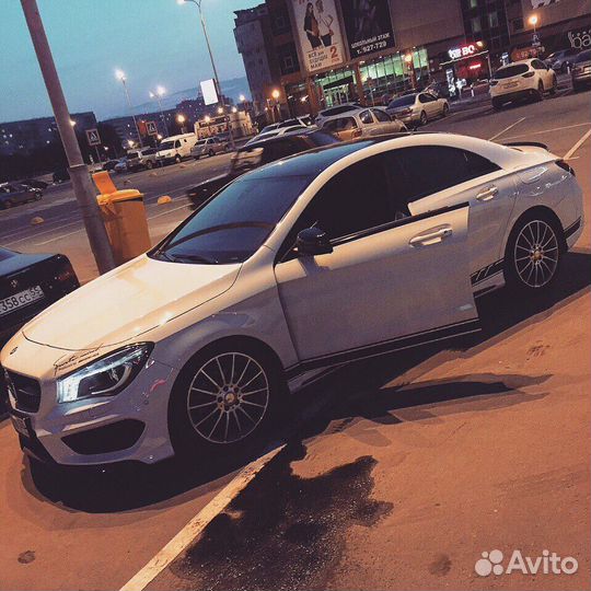 Водитель с личным автомобилем