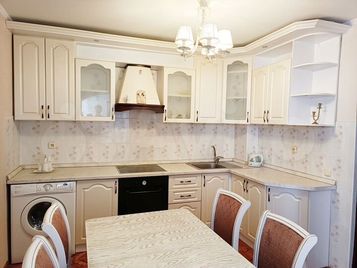 3-к. квартира, 80 м², 11/14 эт.