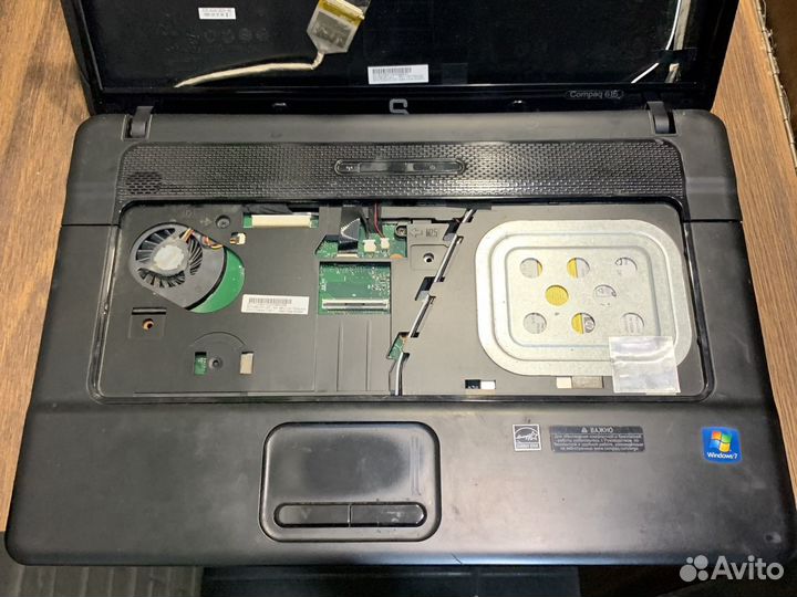 Compaq 615 целиком на запчасти