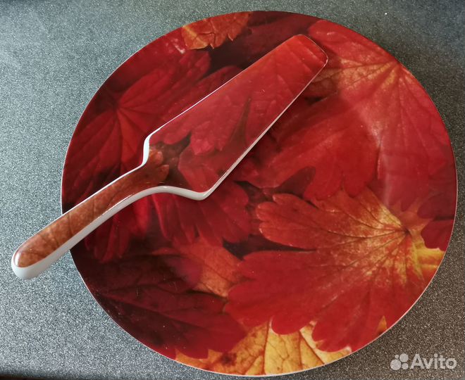 Тарелка с лопаточкой новые