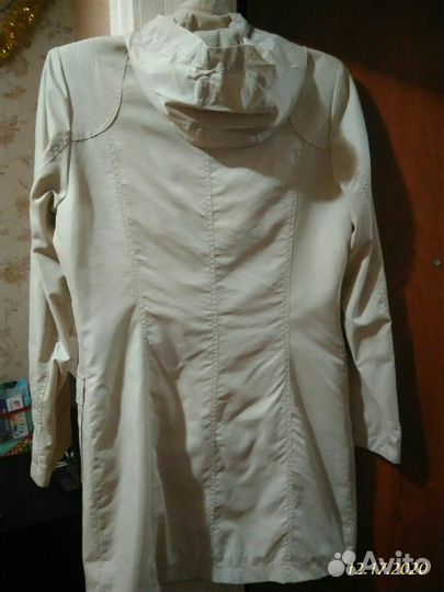 Плащ женский