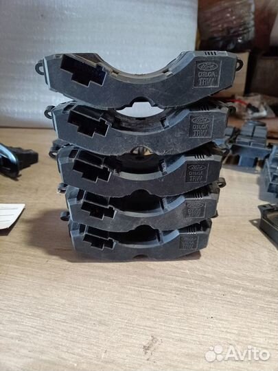 Блок кнопок кондиционера Ford Focus 1 98ag19a945bg