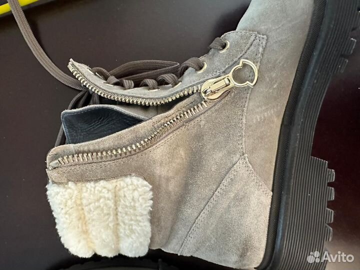 Ботинки замша с мехом Moncler 37