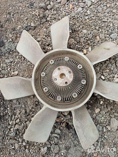 Вискомуфта на Mitsubishi L300