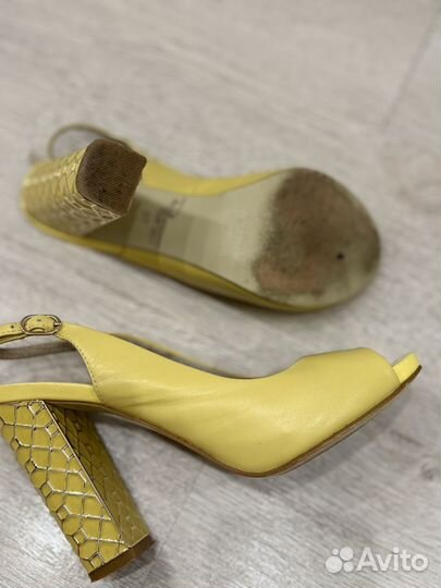 Босоножки женские 37 размер Respect