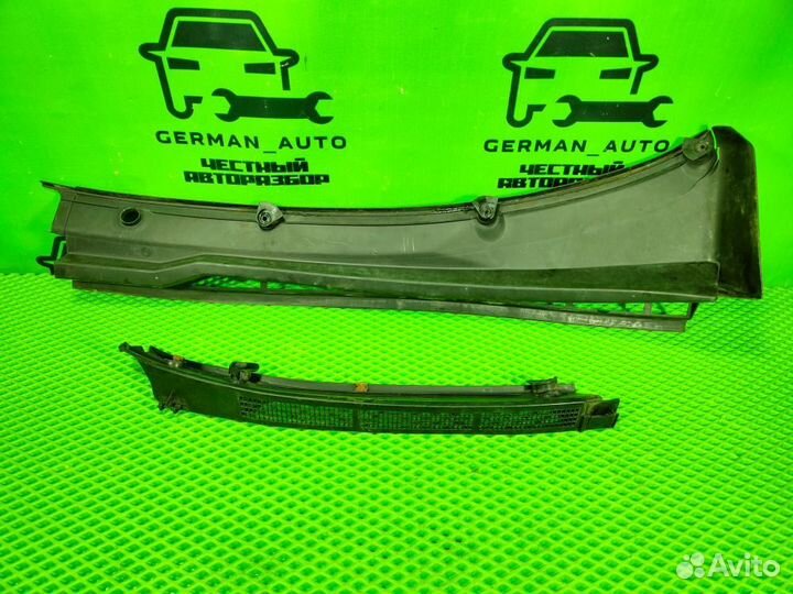 Жабо дворников водосток Audi 80 b3