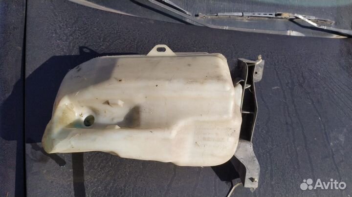 Бачок обывателя Renault Megane II