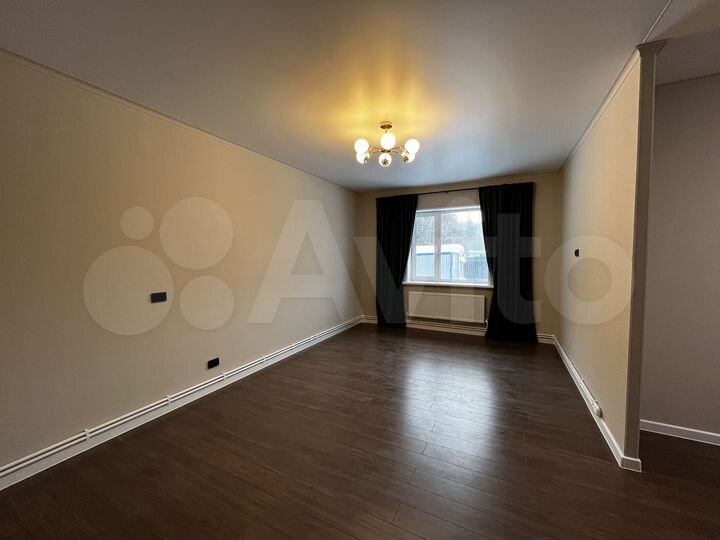 Дом 60 м² на участке 6 сот.