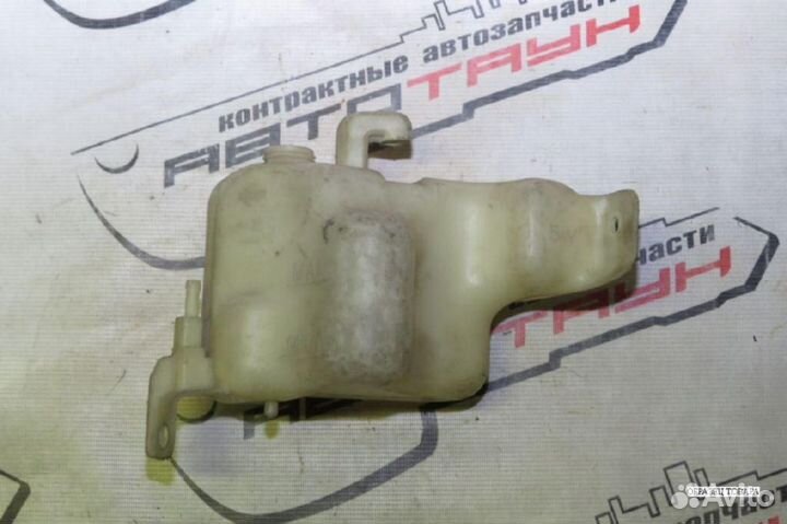 Бачок расширительный nissan bassara presage R'ness