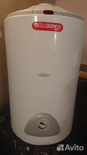 Бойлер - водонагреватель Ariston 80 л