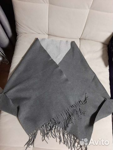 Накидка-шарф с рукавами