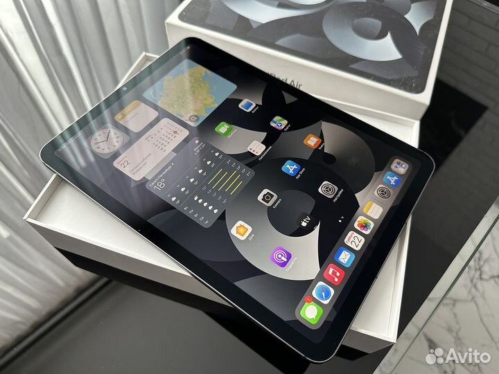 iPad Air 5 M1 64Gb (2022) LTE Wi-Fi Cellular Gray