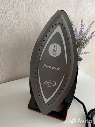 Утюг Panasonic NI-WT960 черный