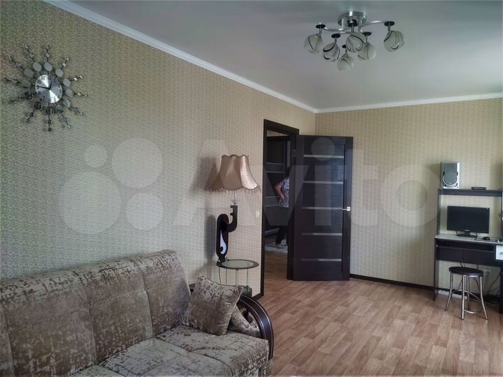 2-к. квартира, 57 м², 4/5 эт.