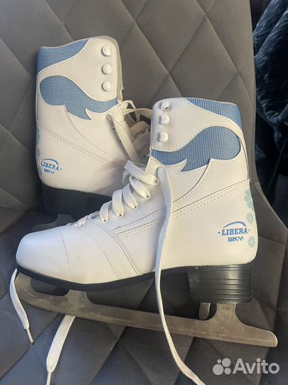 Коньки фигурные женские 40 размер