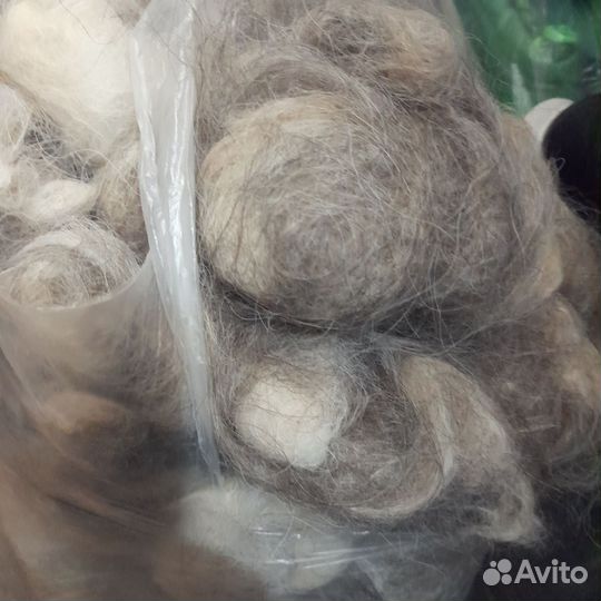 Собачья шерсть пух