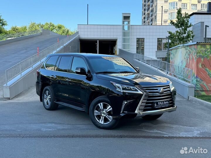 Lexus LX 4.5 AT, 2021, 100 000 км