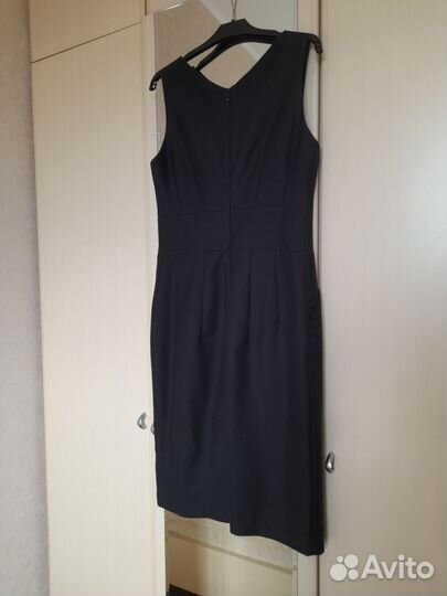 Платье офисное