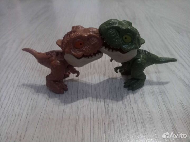 Игрушка динозавр прищепка, цепляющийся новый