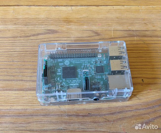Raspberry Pi 3 Model B + 3,2 Waveshare LCD Display