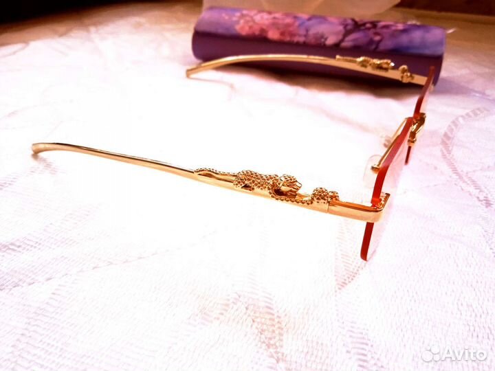 Очень красивые женские очки (новые)