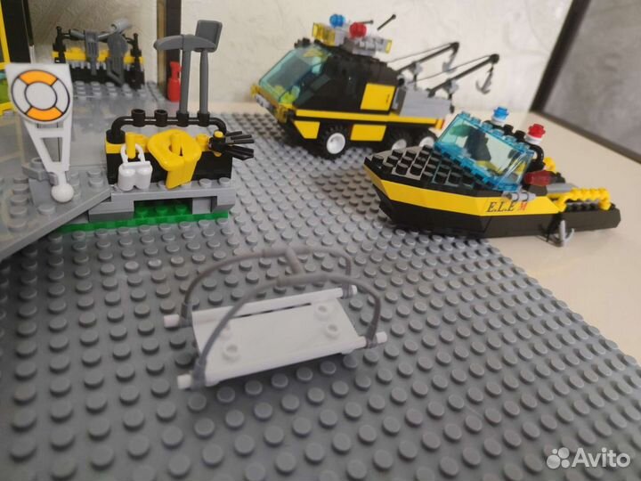 Lego Центр по реагированию на чрезвычайные ситуаци