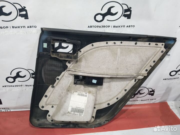 Задние обшивки дверей Ford Mondeo III седан