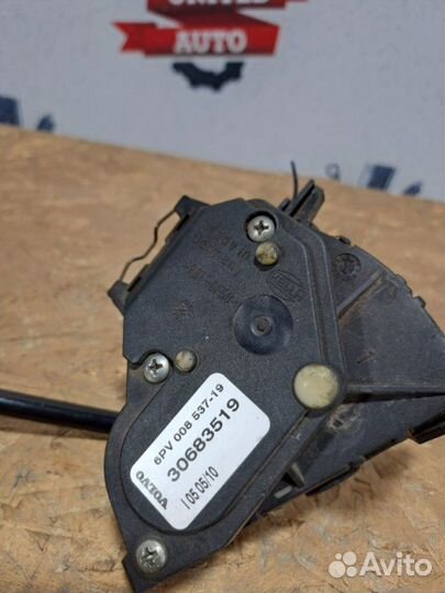 Педаль газа Volvo Xc90 2009