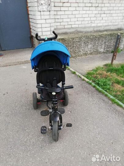 Детский трехколесный велосипед