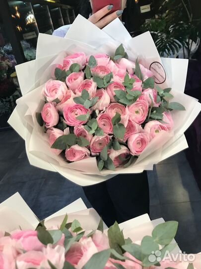 Ранункулюсы