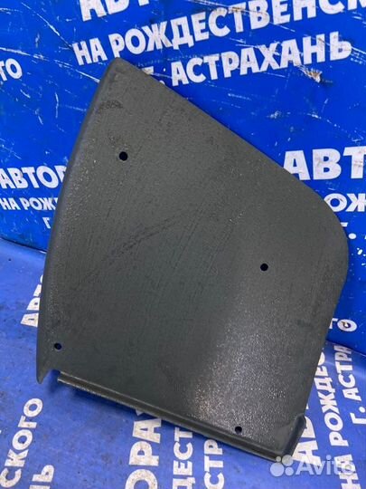 Декоративная накладка. Renault Premium грузовой