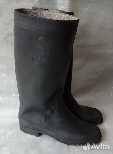 Сапоги резиновые мужские и женские