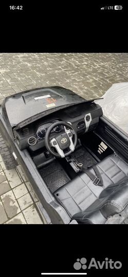 Детский электромобиль toyota tundra