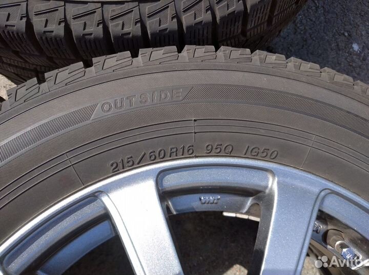 Yokohama Ice Guard IG50+ 215/60 R16