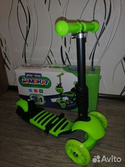 Самокат детский трехколесный новый