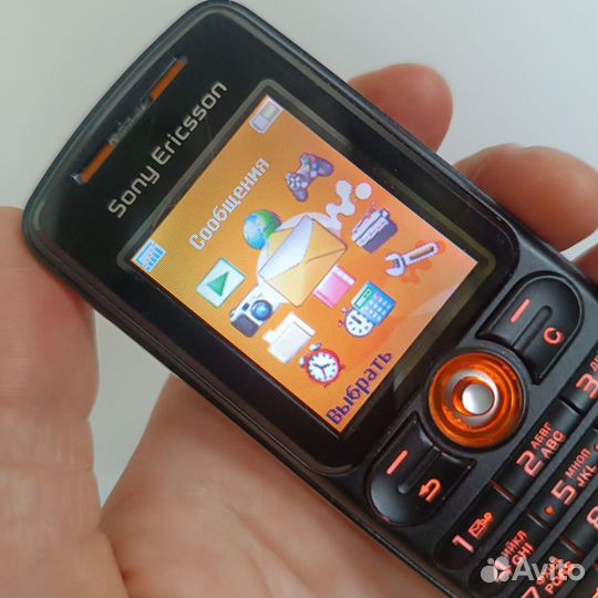 Sony Ericsson W200i