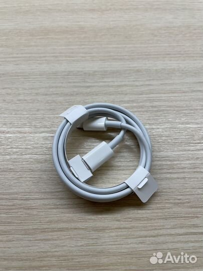 Кабель Apple Lightning - USB Type-C. настоящий