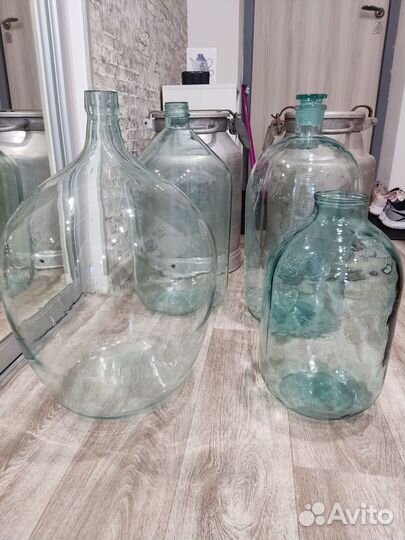 Бутыли стеклянные 10, 20, 30 л. Бидоны/фляги 40 л