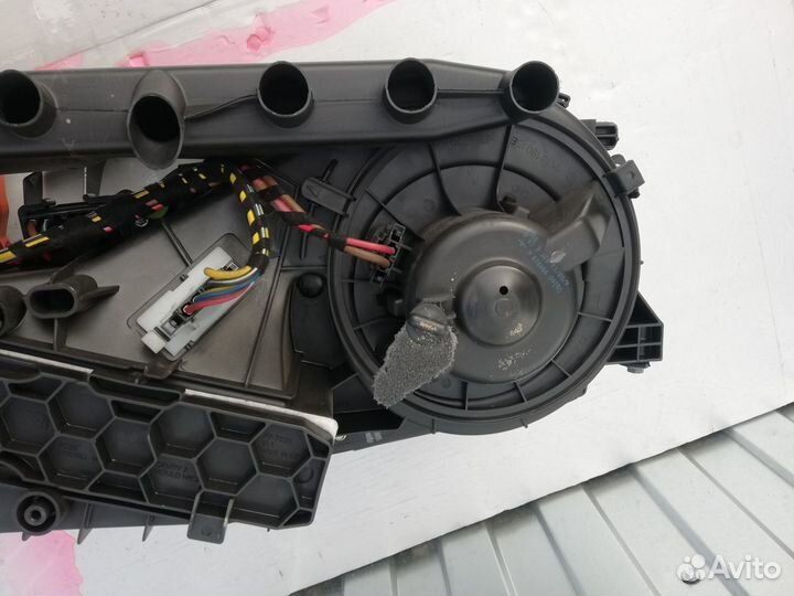 Печка в сборе Volkswagen Jetta 6