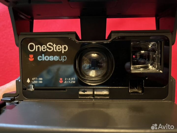 Плёночный фотоаппарат Polaroid OneStep Camera