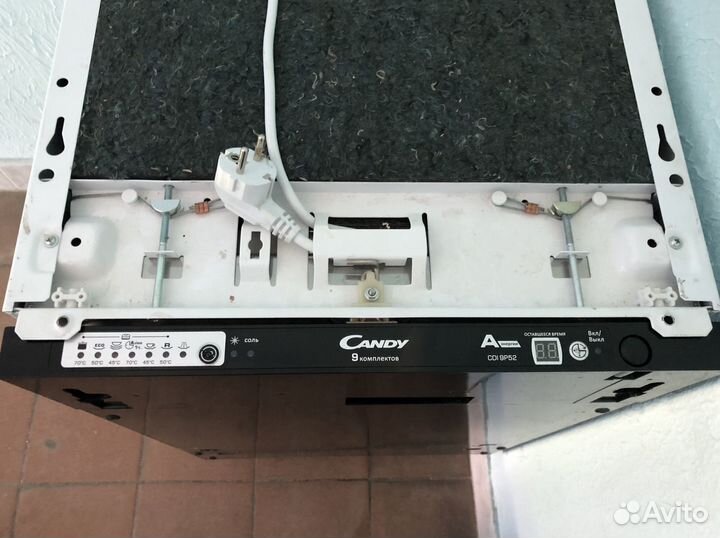 Посудомоечная машина 45 см бу - Candy CDI 9P52-07