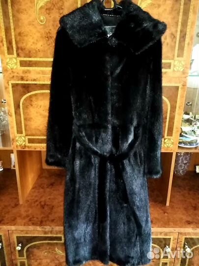 Шуба норковая с капюшоном