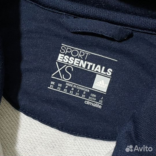 Кофта Adidas Essentials (XS)