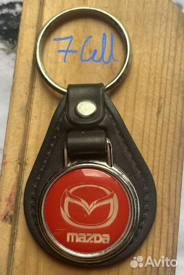 Брелок mercedes и Mazda