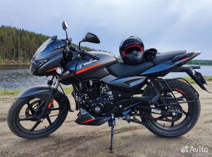 Мотоцикл Bajaj Pulsar 180