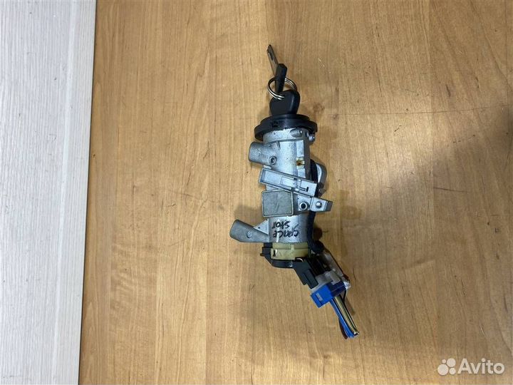 Замок зажигания Mitsubishi Space Star