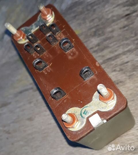 Контактор 8э11 27в