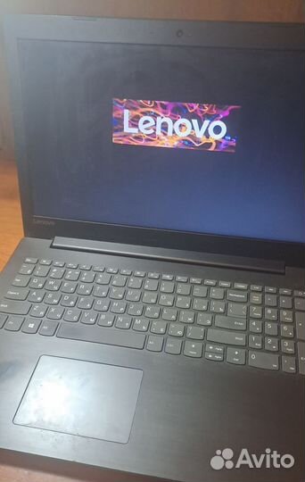 Lenovo ideapad 330-15IKB