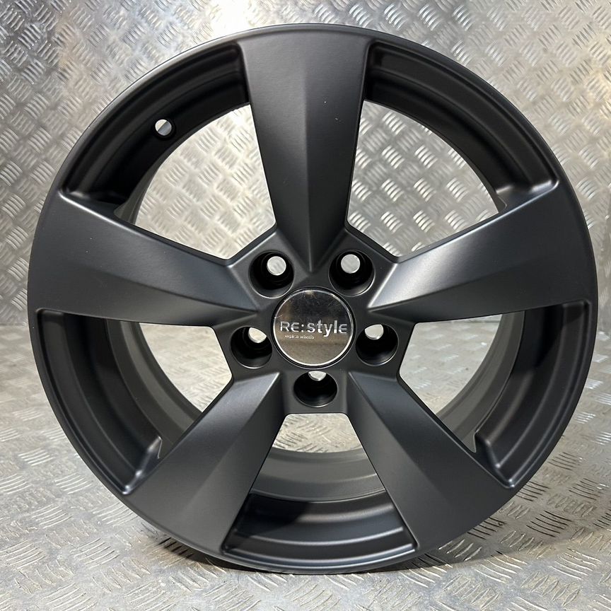 Литые диски iFree Original КС700 (15_Rapid NH) 6×R15 5×100