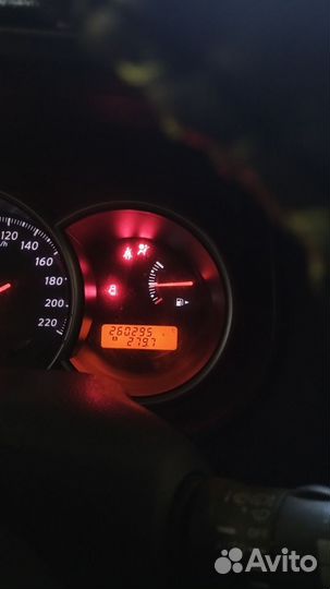 Nissan Tiida 1.6 AT, 2008, 279 000 км
